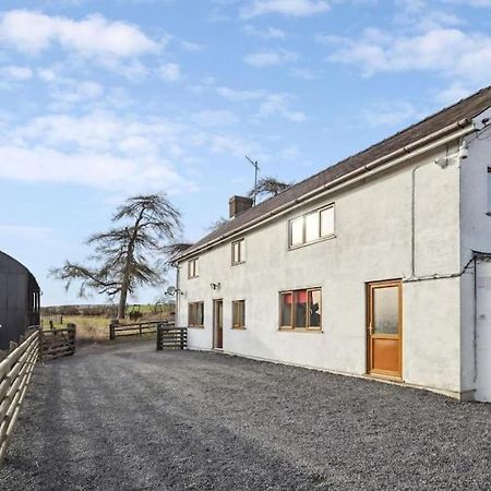 Upper Caerfaelog Farmhouse Llanbister Exterior foto